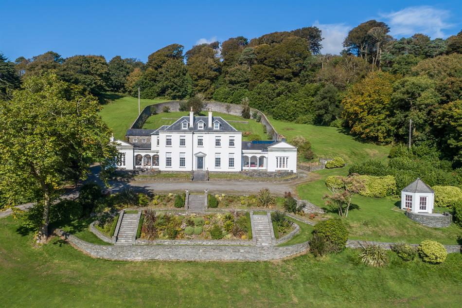 Stone Hall Glandore, Cork House